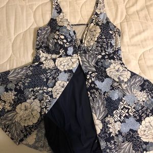 Popina Swim Dress, size 18, Blue and White